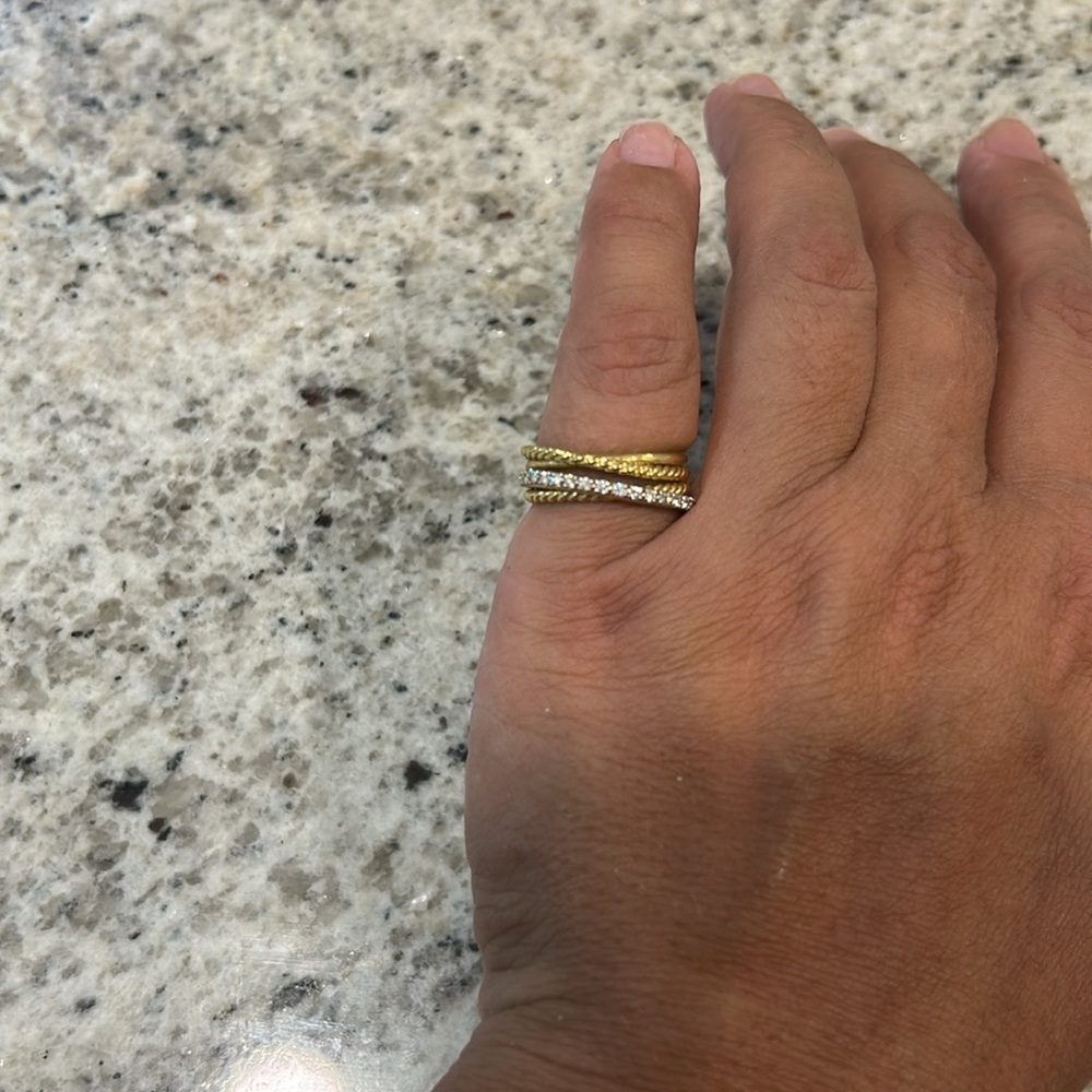 ❌SOLD❌David Yurman 18k gold diamond crossover ring - Picture 12 of 15